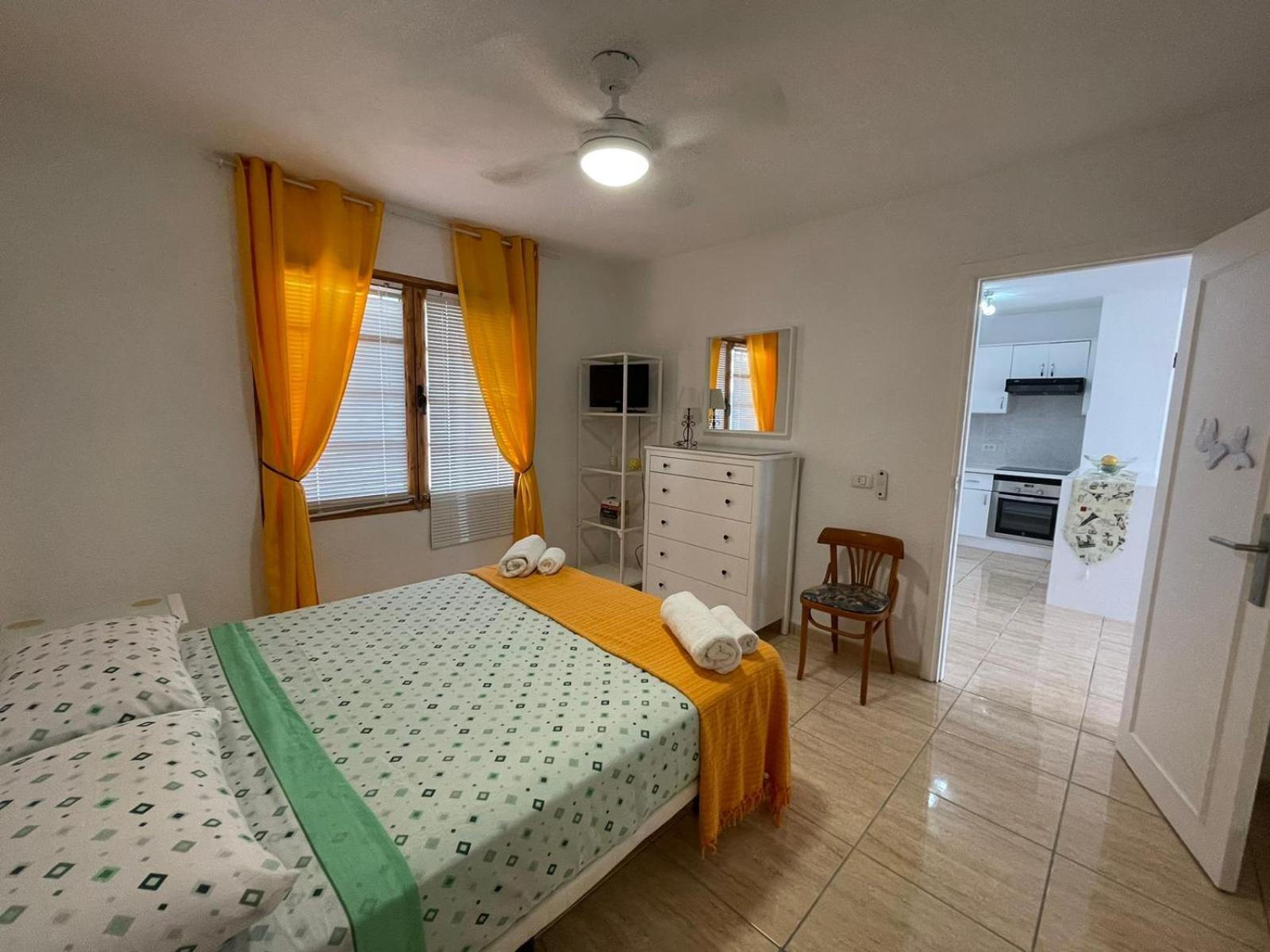 Santiago Beach, Los Cristianos Apartment With Air Conditioning Exterior photo